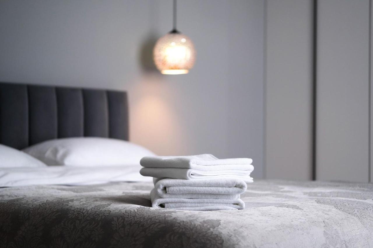 Minimalist Style Apartment With Best Location Chişinău Esterno foto